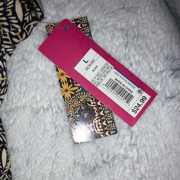 NWT xhilaration tan & black tribal print romper - Picture 4 of 7